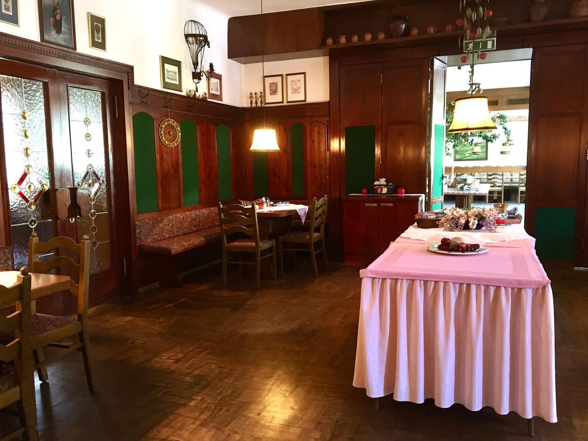 Apfelwirt Hotel Stubenberg Ngoại thất bức ảnh