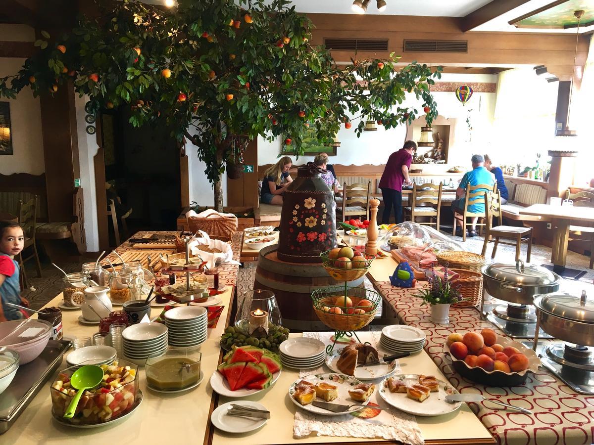 Apfelwirt Hotel Stubenberg Ngoại thất bức ảnh