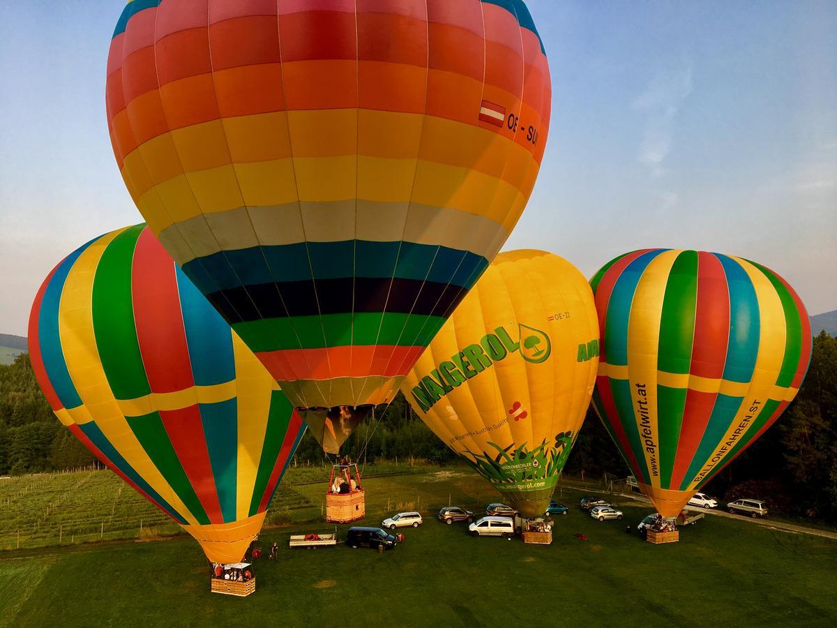 Apfelwirt Hotel Stubenberg Ngoại thất bức ảnh