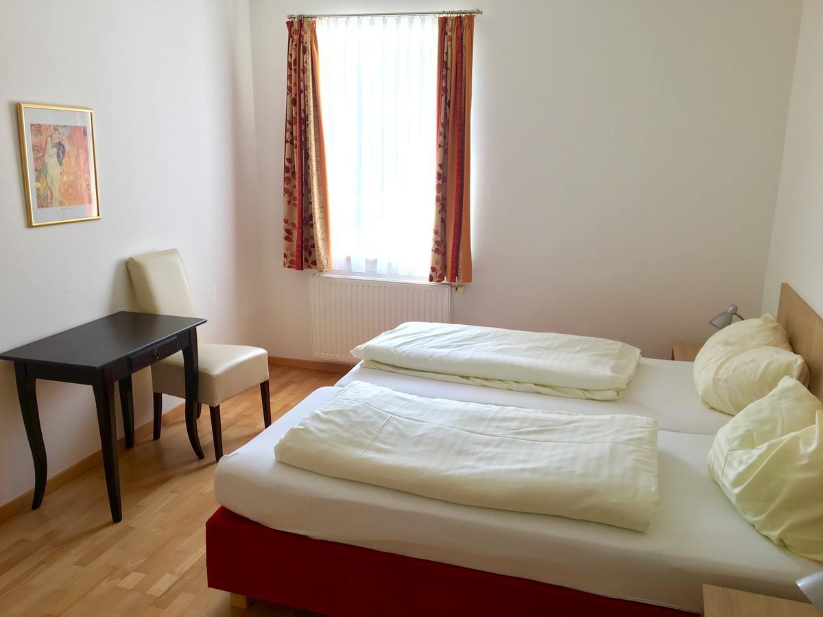 Apfelwirt Hotel Stubenberg Ngoại thất bức ảnh