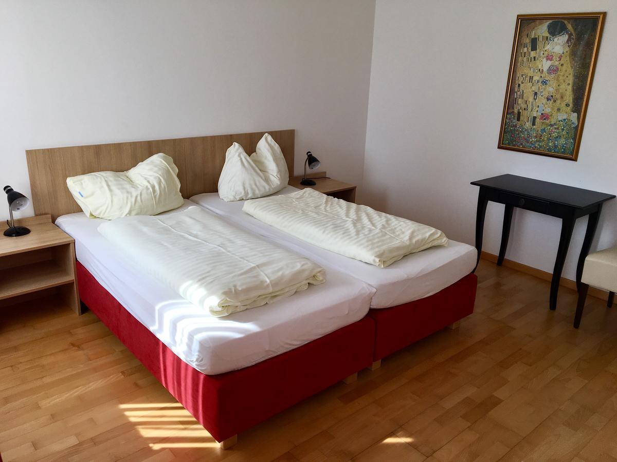 Apfelwirt Hotel Stubenberg Ngoại thất bức ảnh